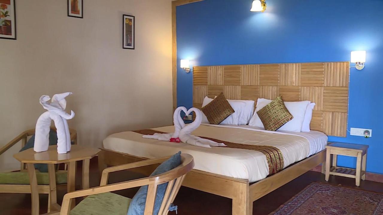 The Porcupine Castle Resort Madikeri Exterior foto